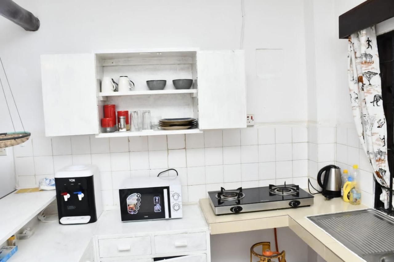 Mavericks Convenient Cozy Loft In Diani'S Cbd Ukunda Exterior photo