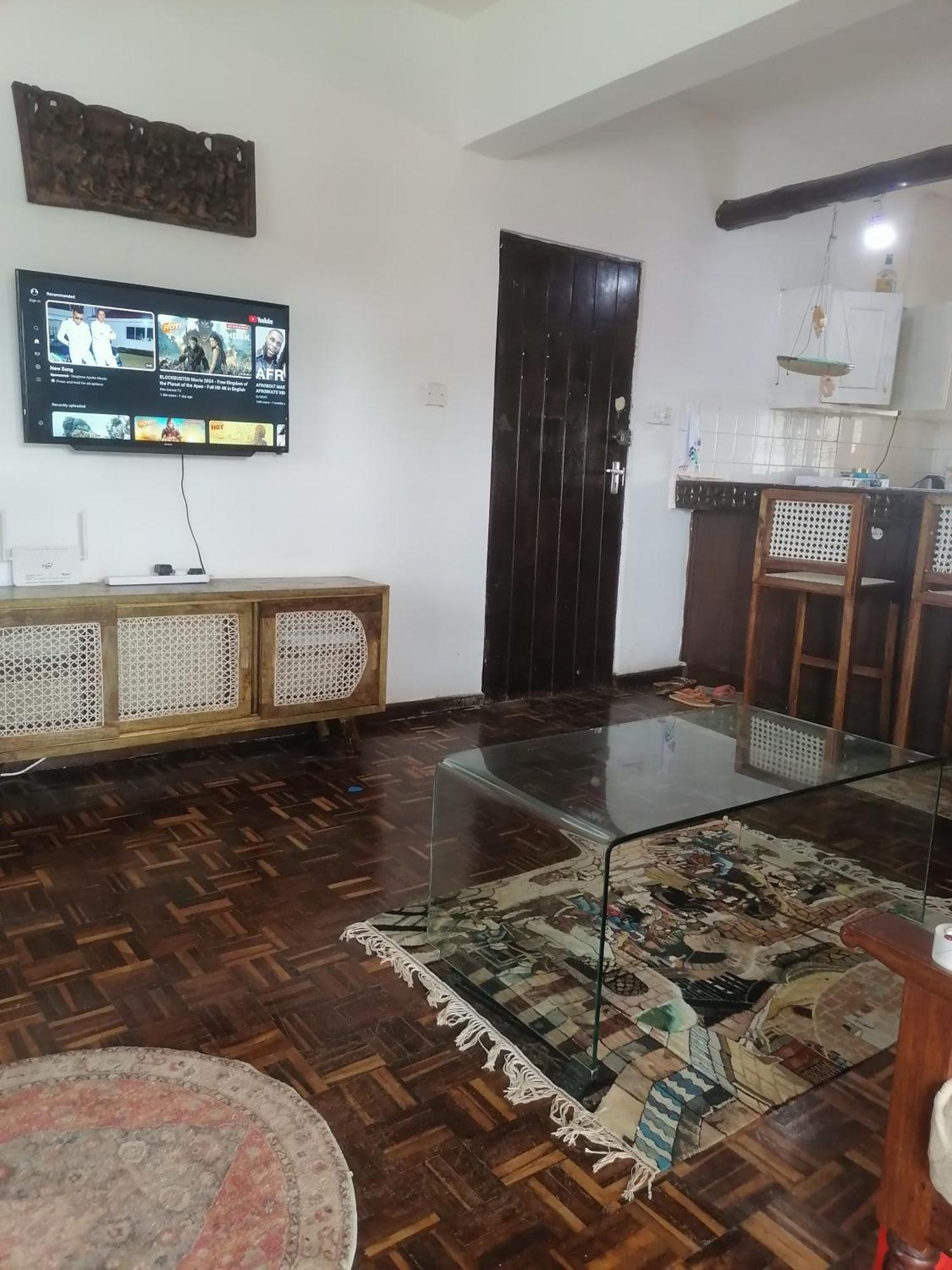 Mavericks Convenient Cozy Loft In Diani'S Cbd Ukunda Exterior photo